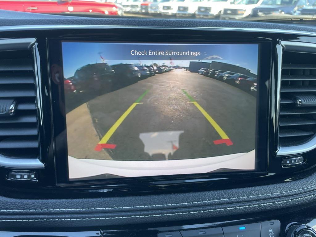 used 2025 Chrysler Pacifica car, priced at $38,999