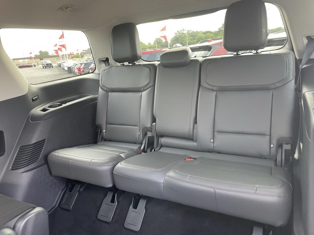 new 2025 Ford Expedition car, priced at $69,272