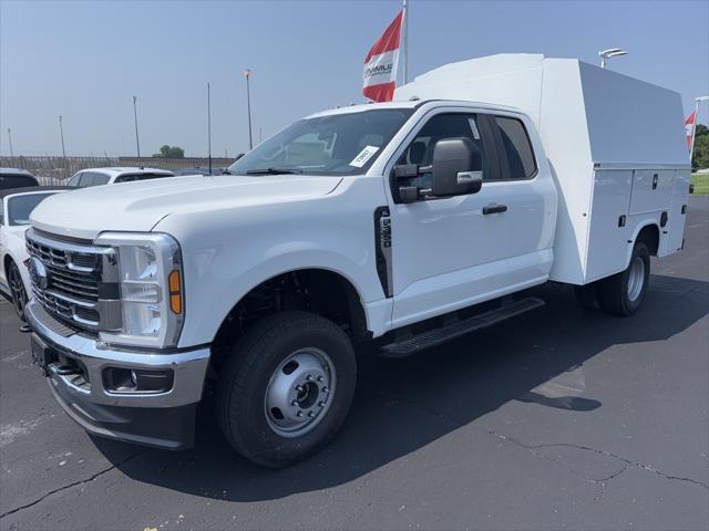 new 2025 Ford F-350 car, priced at $89,691