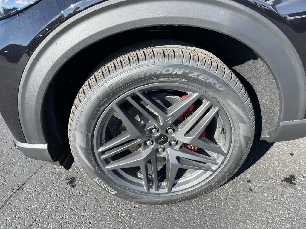 new 2026 Ford Explorer car, priced at $51,273