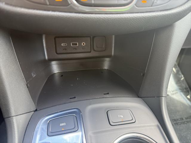 used 2024 Chevrolet Equinox car, priced at $24,999