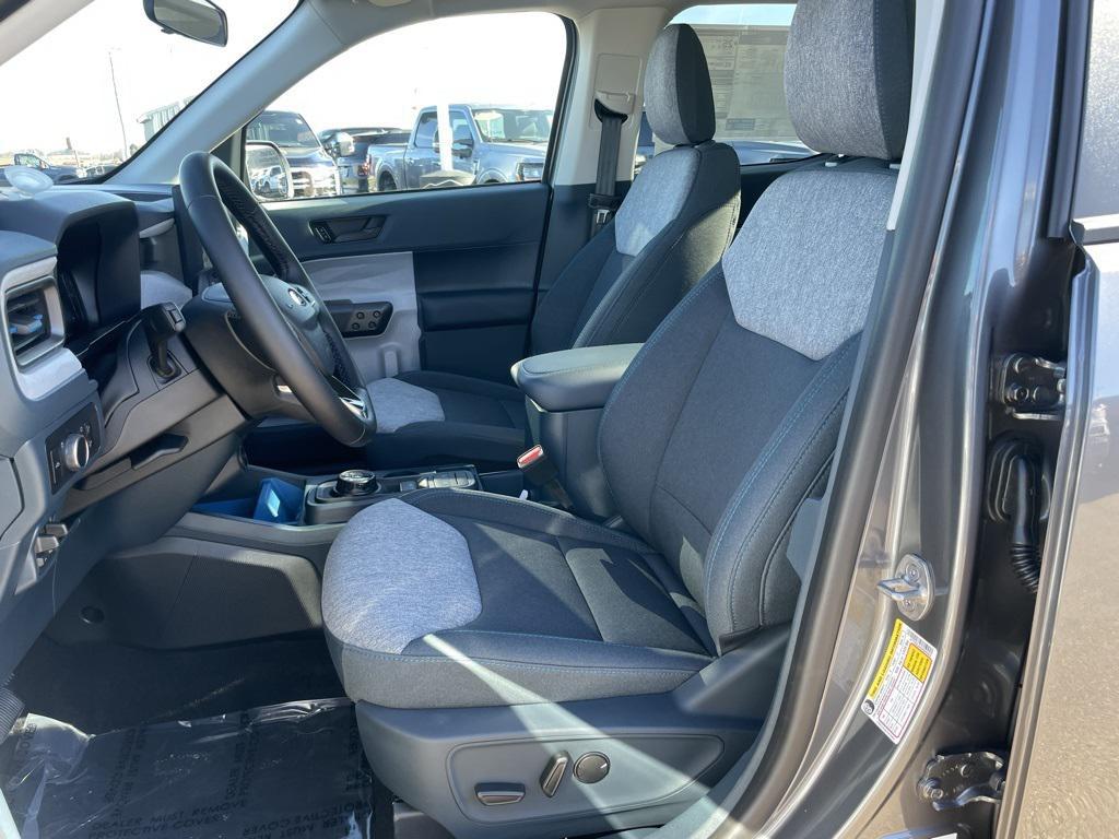 new 2025 Ford Maverick car, priced at $33,987