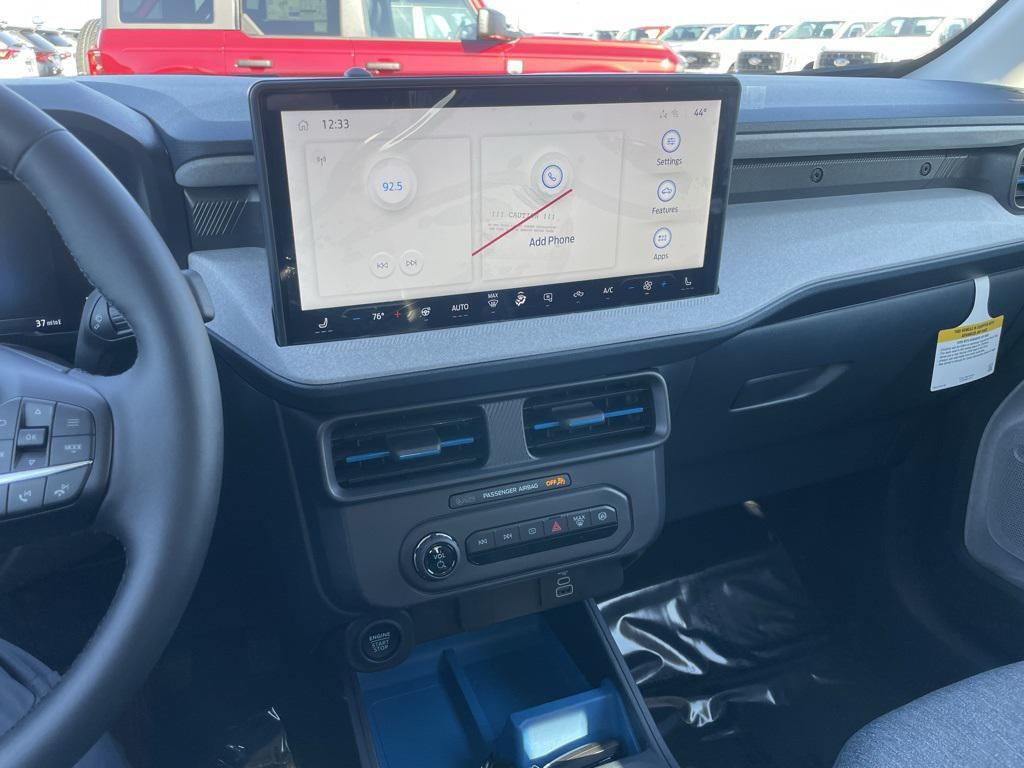 new 2025 Ford Maverick car, priced at $33,987