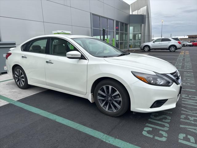 used 2016 Nissan Altima car