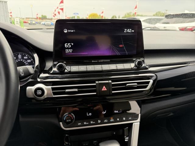 used 2022 Kia Seltos car, priced at $19,999