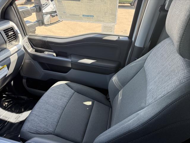new 2025 Ford F-250 car, priced at $67,782