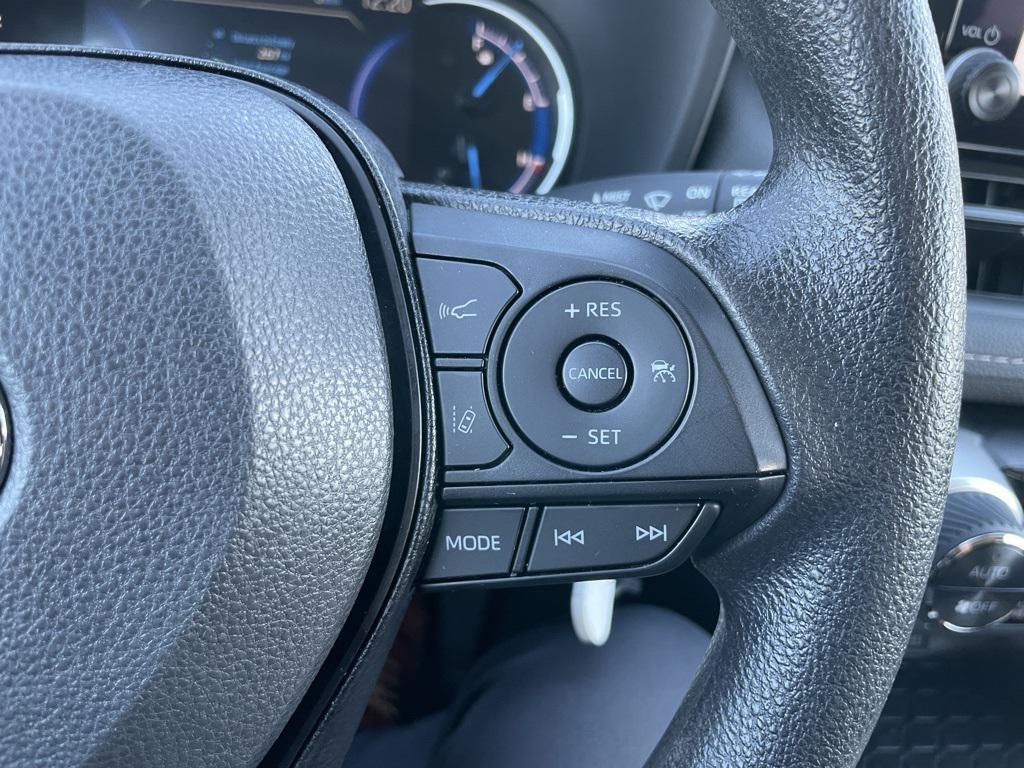 used 2025 Toyota RAV4 Hybrid car, priced at $31,999