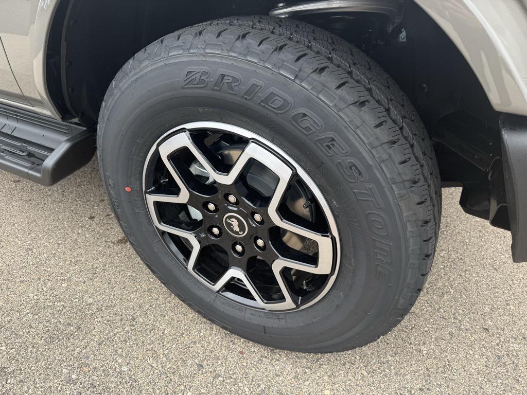new 2025 Ford Bronco car, priced at $52,007