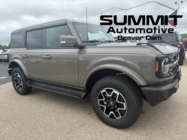 new 2025 Ford Bronco car, priced at $52,007