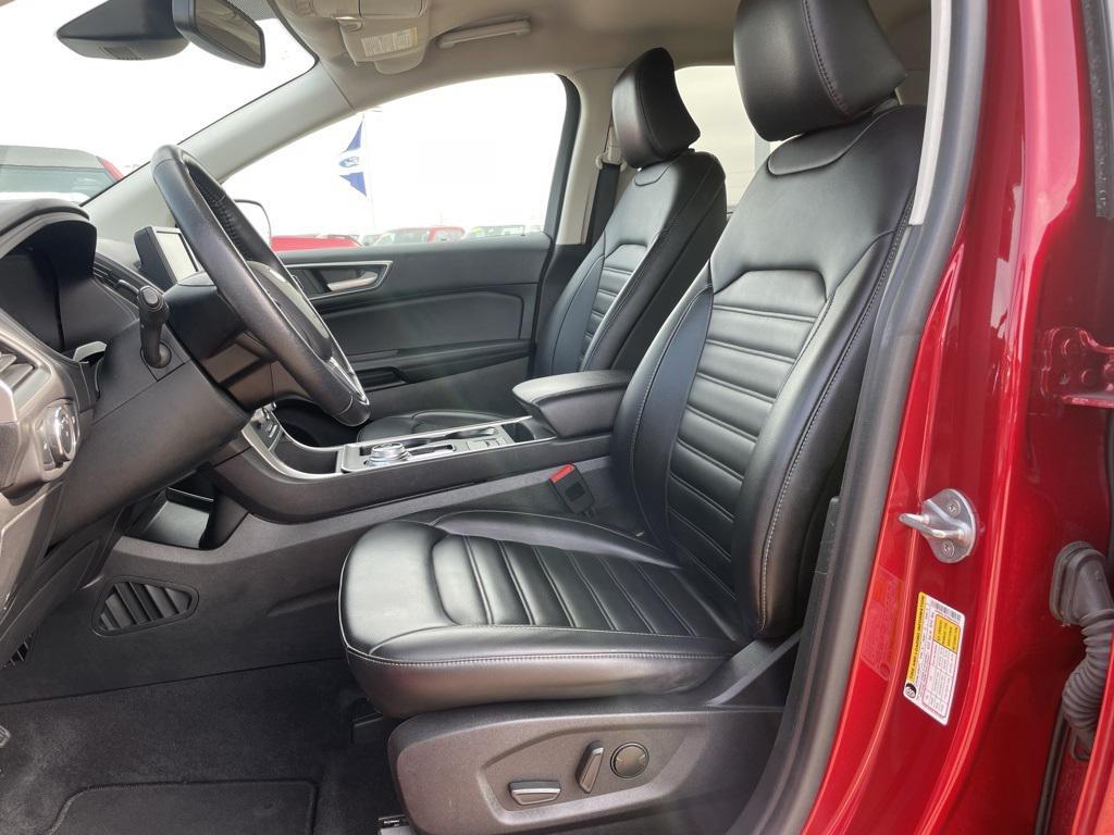 used 2024 Ford Edge car, priced at $22,999