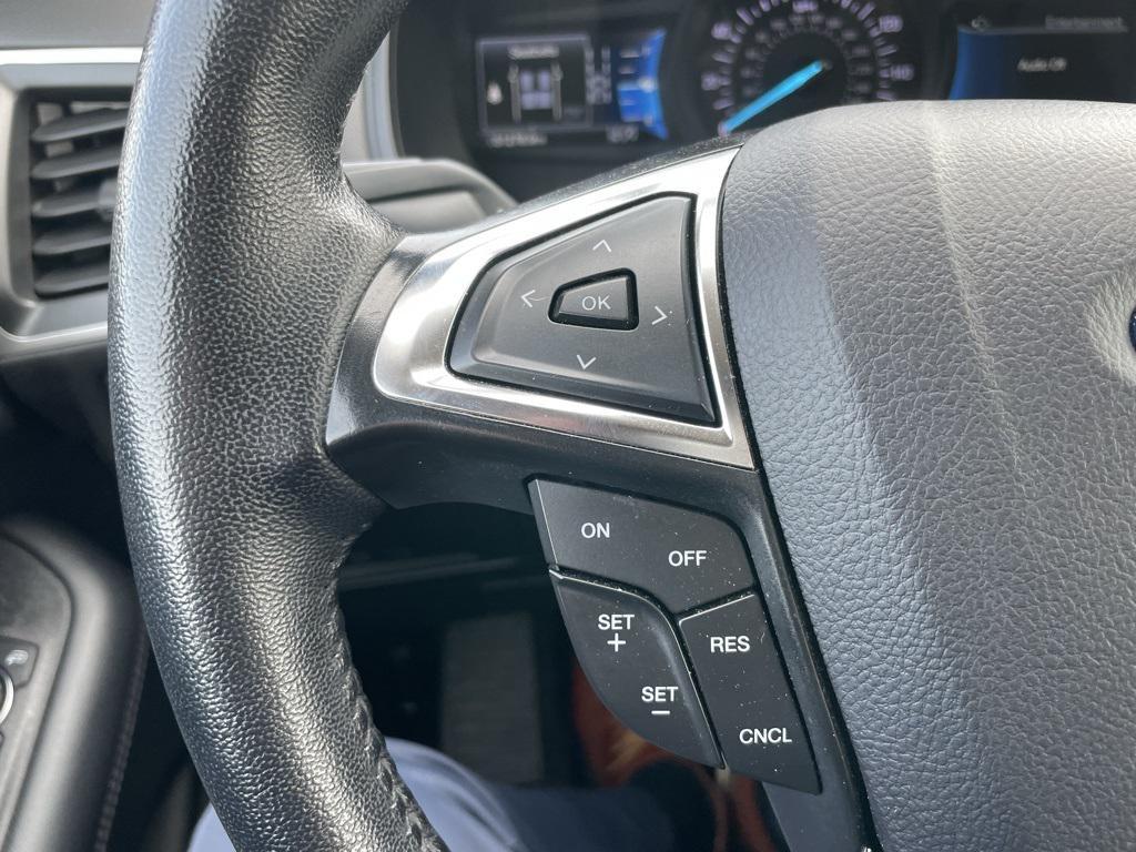 used 2024 Ford Edge car, priced at $22,999