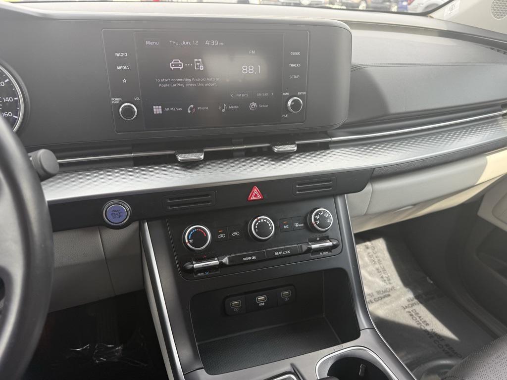 used 2024 Kia Carnival car, priced at $29,993
