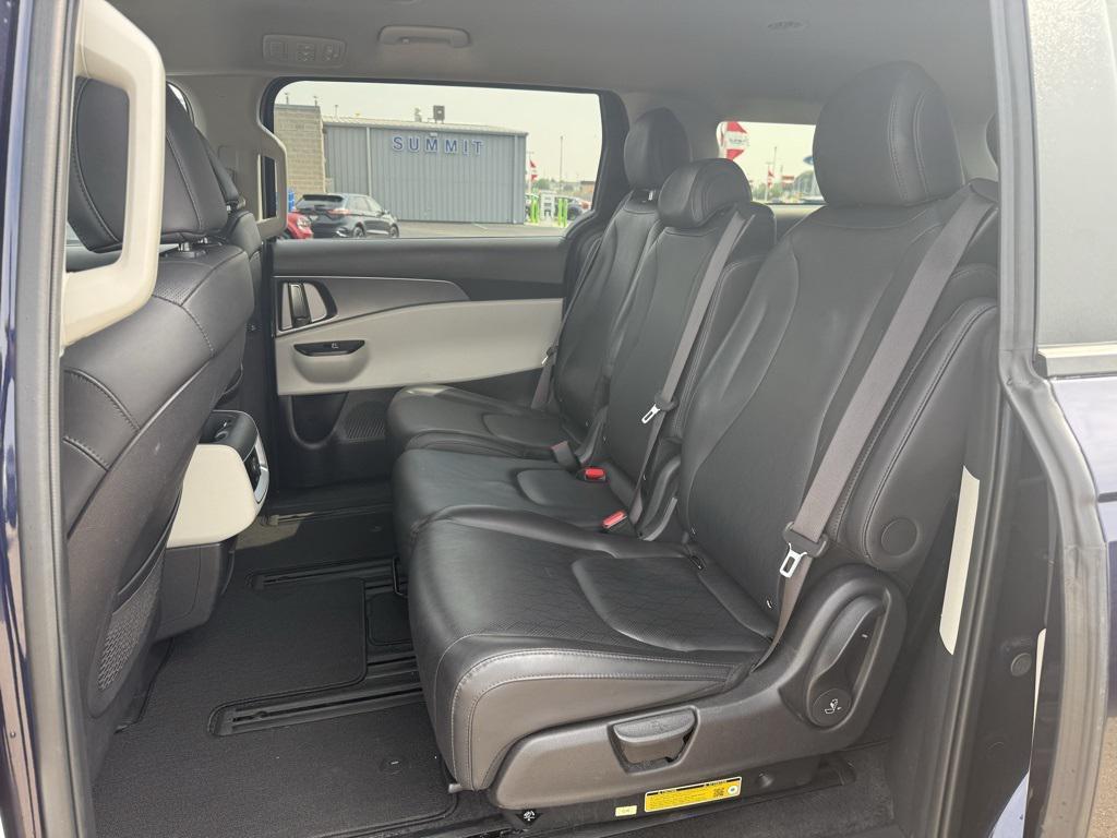 used 2024 Kia Carnival car, priced at $29,993