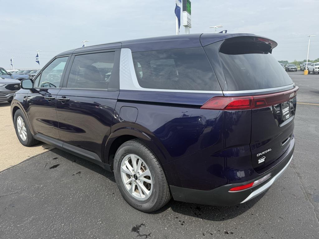 used 2024 Kia Carnival car, priced at $29,993
