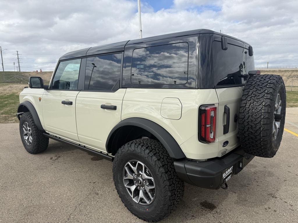 new 2025 Ford Bronco car, priced at $57,548