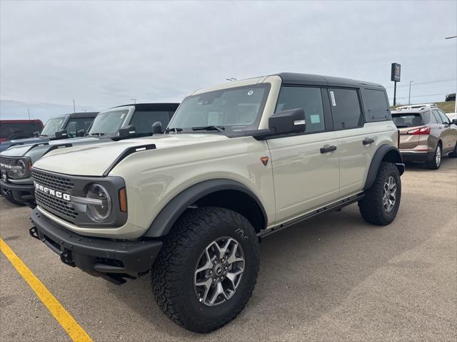 new 2025 Ford Bronco car, priced at $61,470