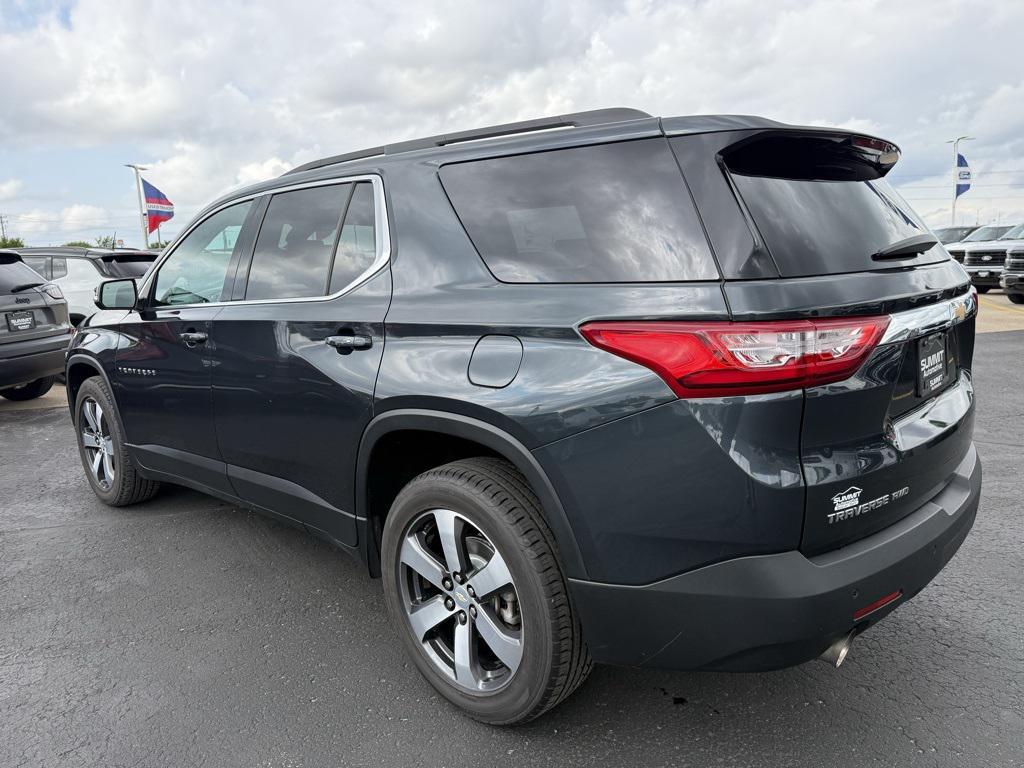 used 2021 Chevrolet Traverse car, priced at $21,999