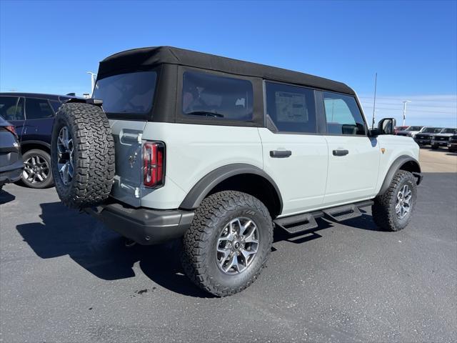 new 2024 Ford Bronco car, priced at $53,472