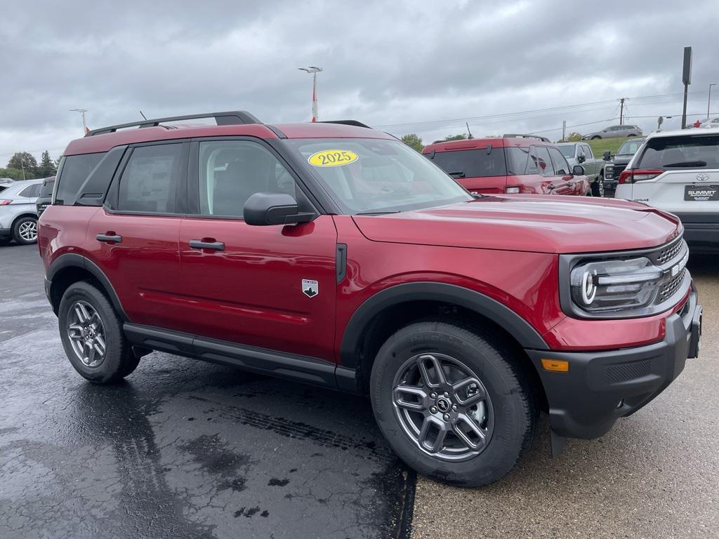 new 2025 Ford Bronco Sport car, priced at $33,527