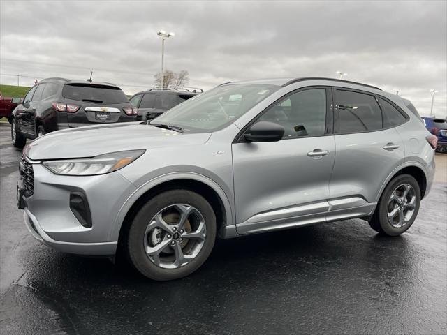 used 2024 Ford Escape car, priced at $27,999