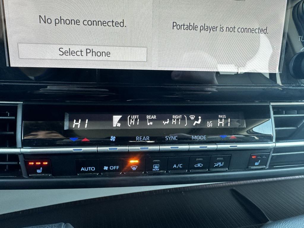 used 2023 Toyota Sienna car, priced at $37,994