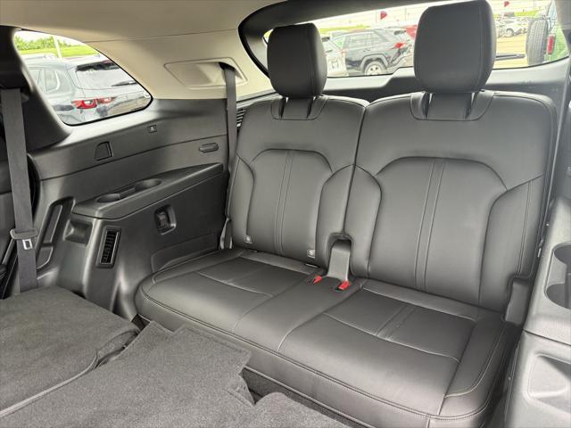 used 2024 Mazda CX-90 car, priced at $36,999