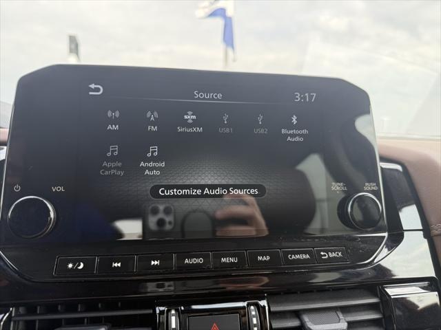 used 2022 Nissan Pathfinder car, priced at $34,999