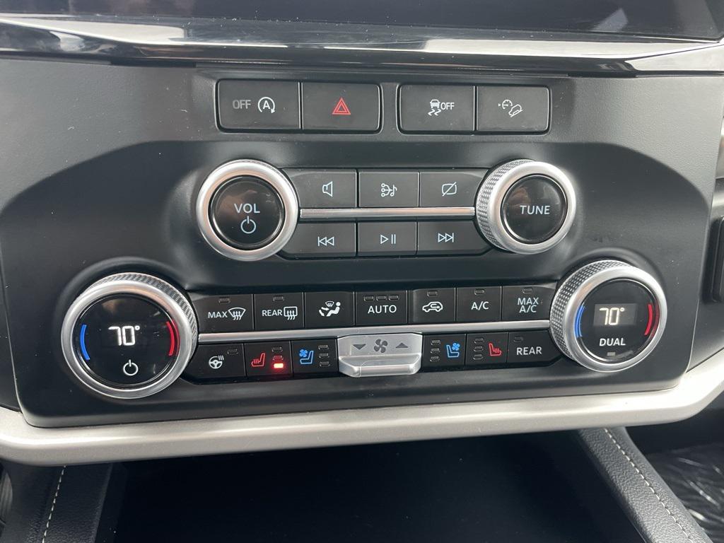 used 2024 Ford Expedition car, priced at $43,999