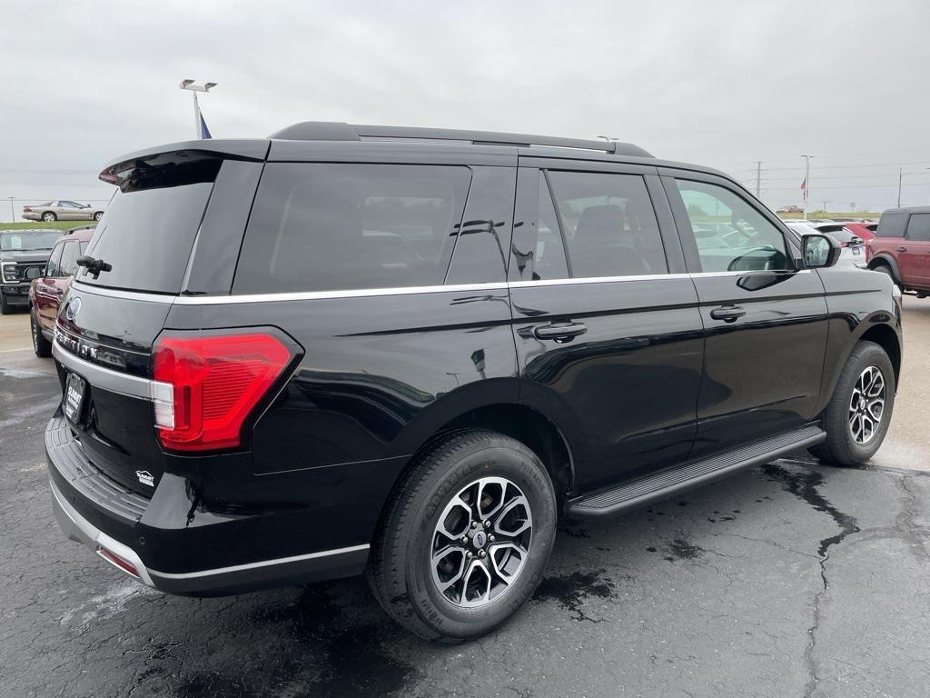 used 2024 Ford Expedition car, priced at $43,999