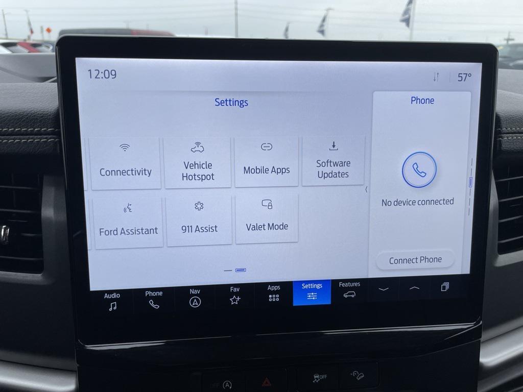 used 2024 Ford Expedition car, priced at $43,999