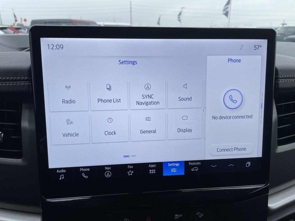 used 2024 Ford Expedition car, priced at $43,999