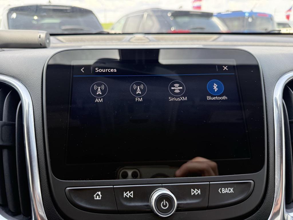 used 2021 Chevrolet Equinox car, priced at $22,991