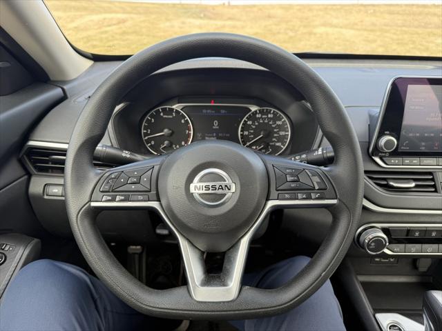 used 2022 Nissan Altima car, priced at $18,999