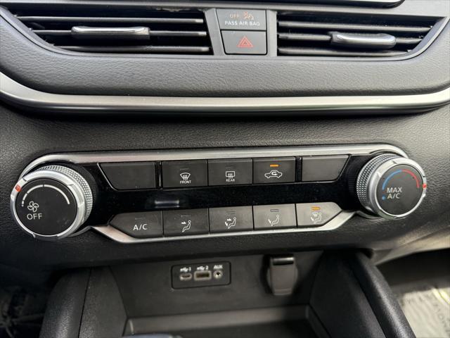 used 2022 Nissan Altima car, priced at $18,999