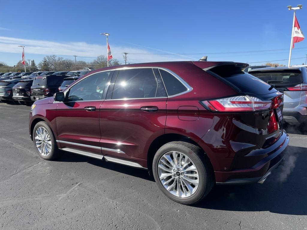 used 2021 Ford Edge car