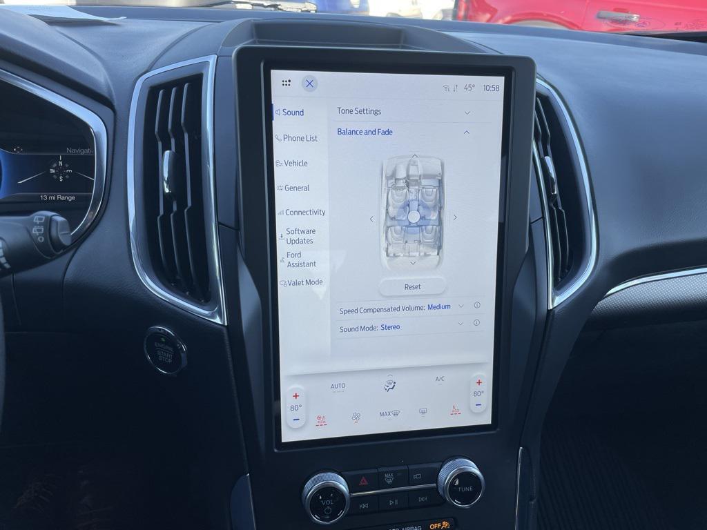 used 2021 Ford Edge car