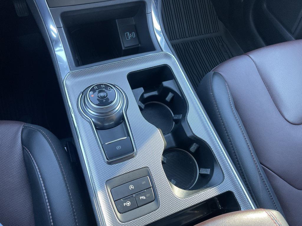 used 2021 Ford Edge car