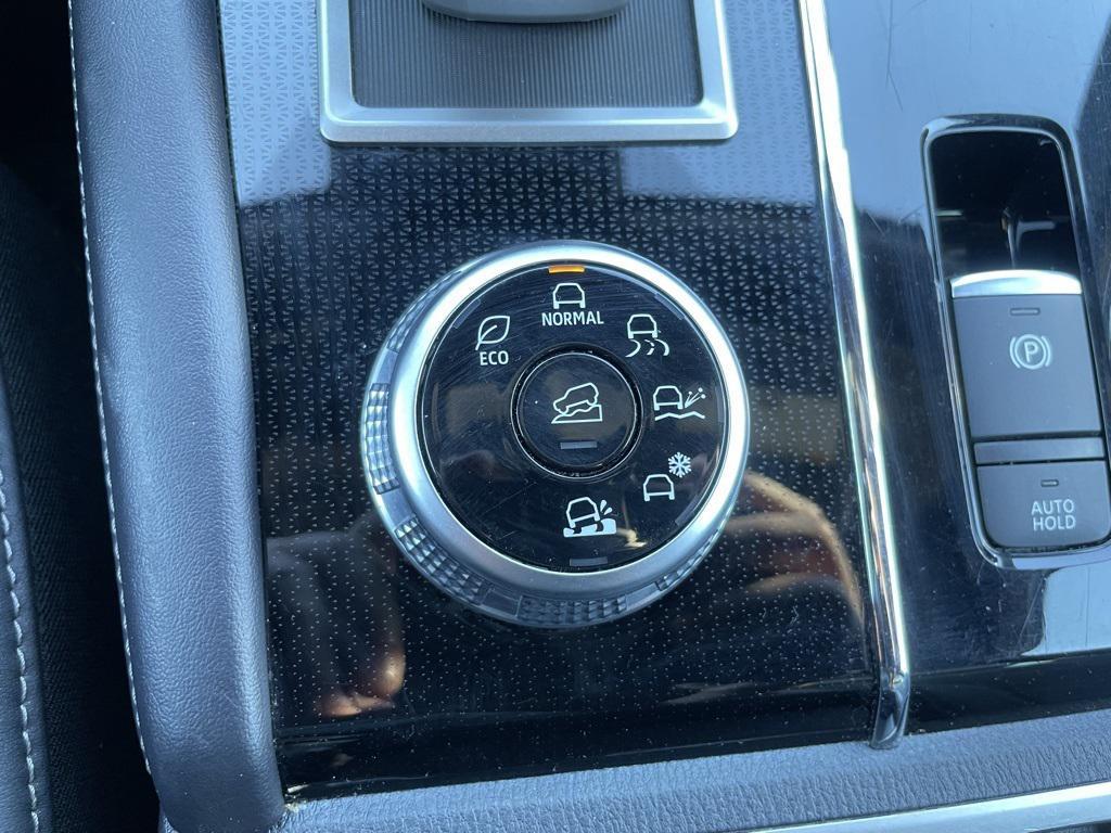 used 2023 Mitsubishi Outlander car, priced at $25,999