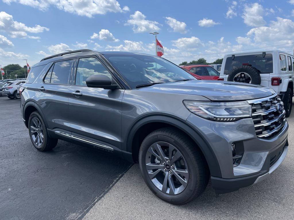 new 2025 Ford Explorer car, priced at $46,107