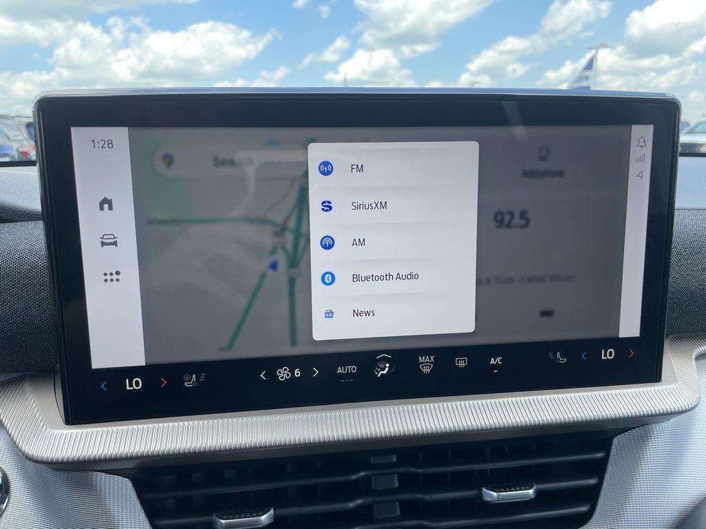 new 2025 Ford Explorer car, priced at $46,107