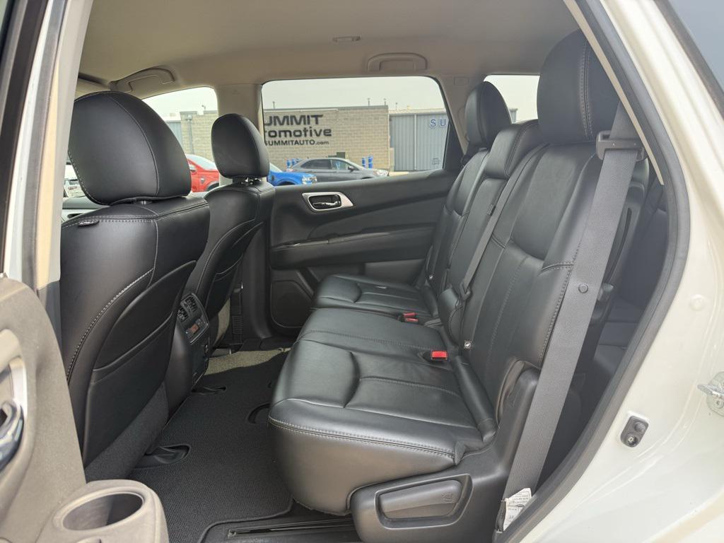 used 2015 Nissan Pathfinder car, priced at $9,999