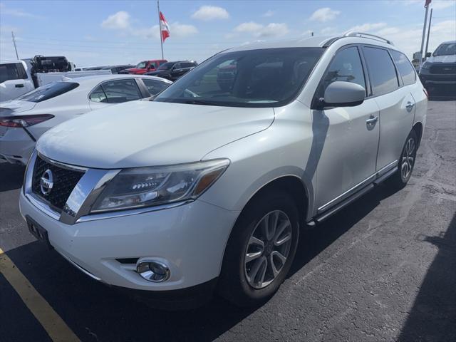 used 2015 Nissan Pathfinder car