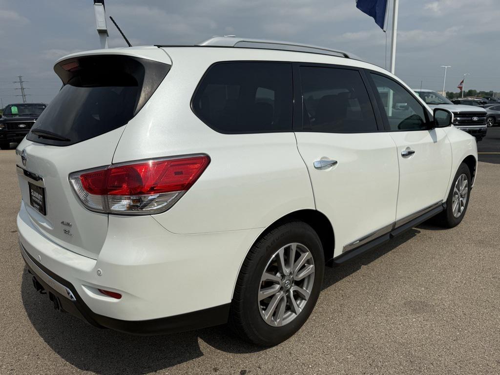 used 2015 Nissan Pathfinder car, priced at $9,999