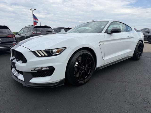 used 2019 Ford Shelby GT350 car