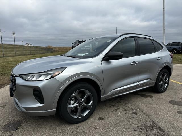 used 2023 Ford Escape car, priced at $22,499