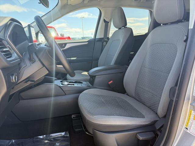 used 2022 Ford Escape car, priced at $19,999
