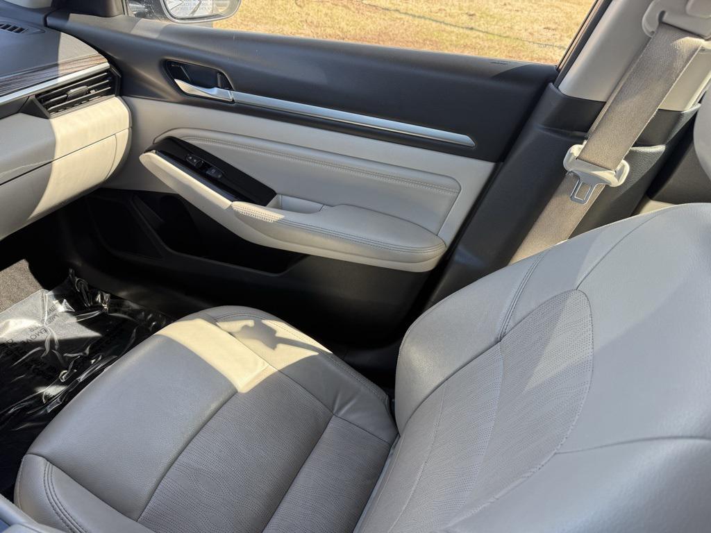used 2022 Nissan Altima car, priced at $21,193