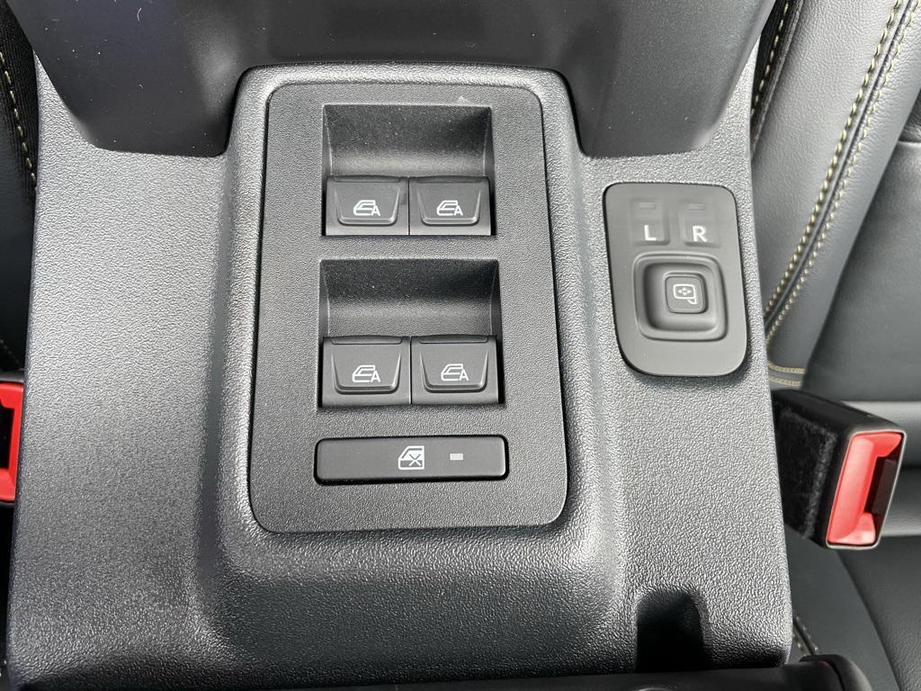 new 2025 Ford Bronco car, priced at $60,092