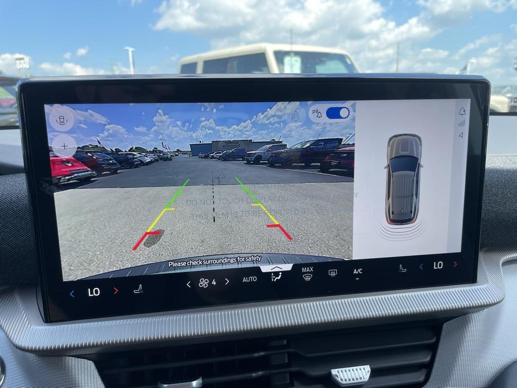 new 2025 Ford Explorer car, priced at $40,294