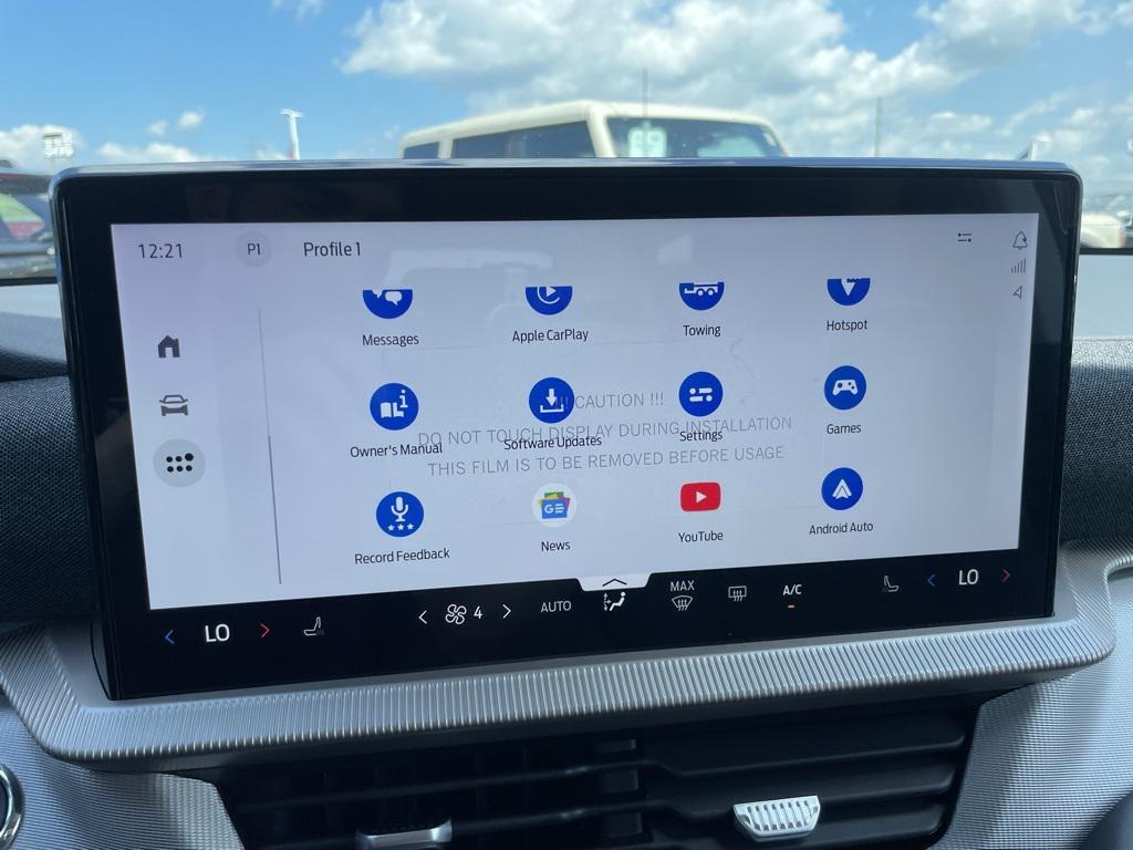 new 2025 Ford Explorer car, priced at $40,294